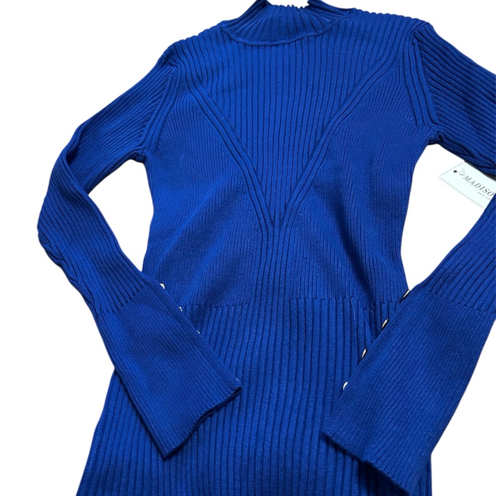 Vibrant Blue Knit Sweater nwt